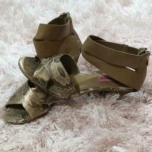 Betsey Johnson platform heels